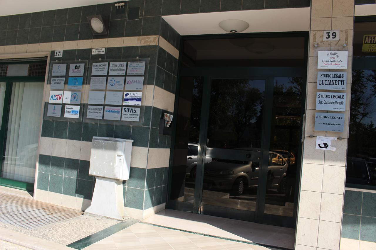 Casa Gramsci B&B Foggia Exterior foto